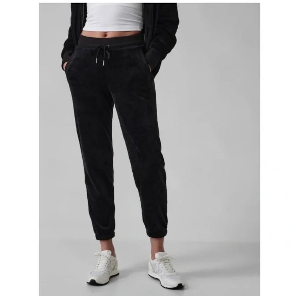 Athleta Double Karma Jogger